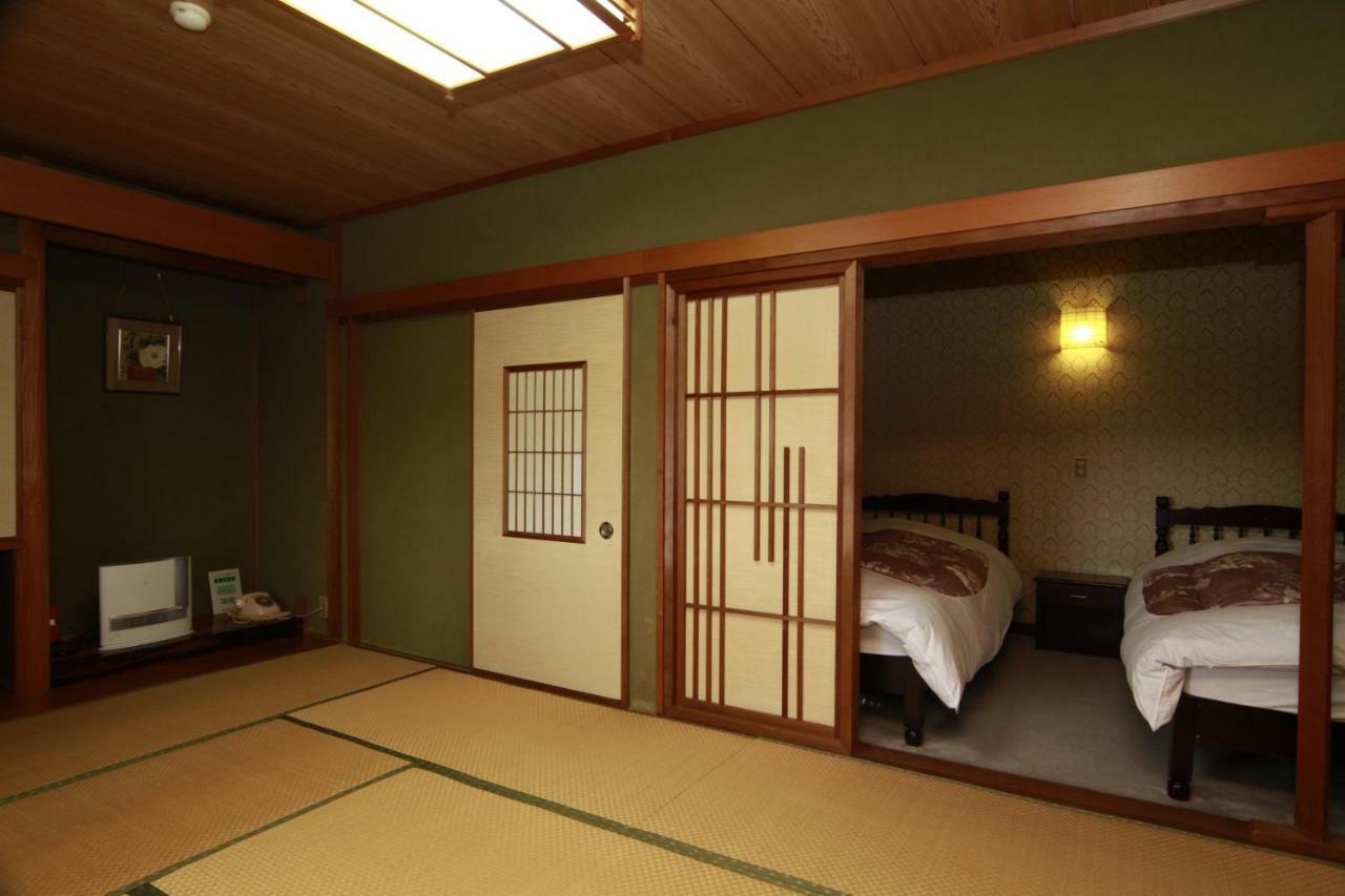 Hasshoen Yumotokan Hotel Toki ภายนอก รูปภาพ